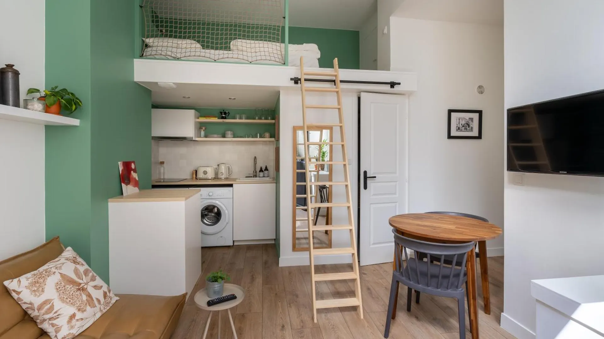 פריז Pristine Studio Apartment 5 Min To Sacre Coeur צרפת